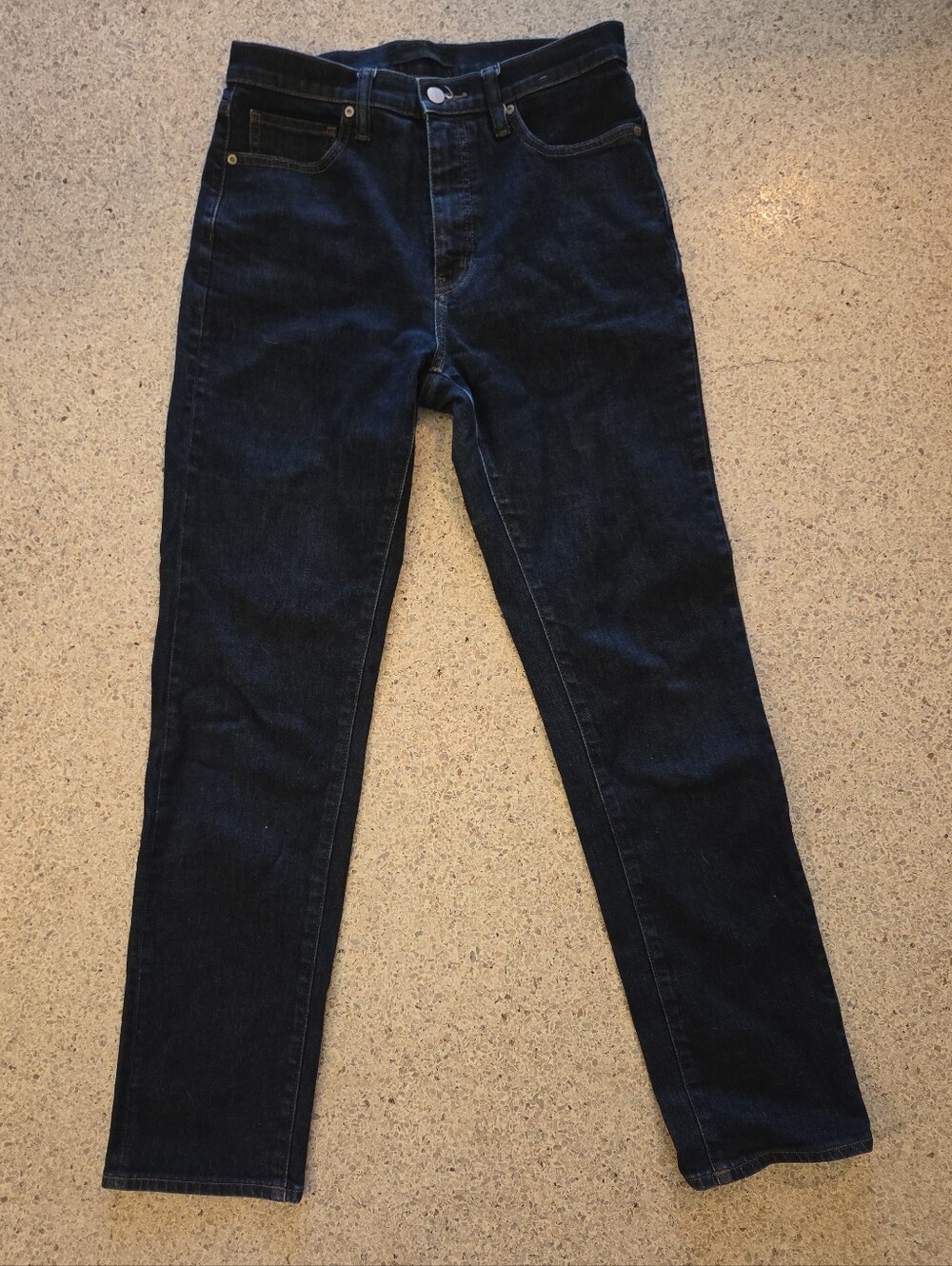 Uniqlo Blue Denim Dark Wash Jeans Size 27 X 32 Mid Rise Womens